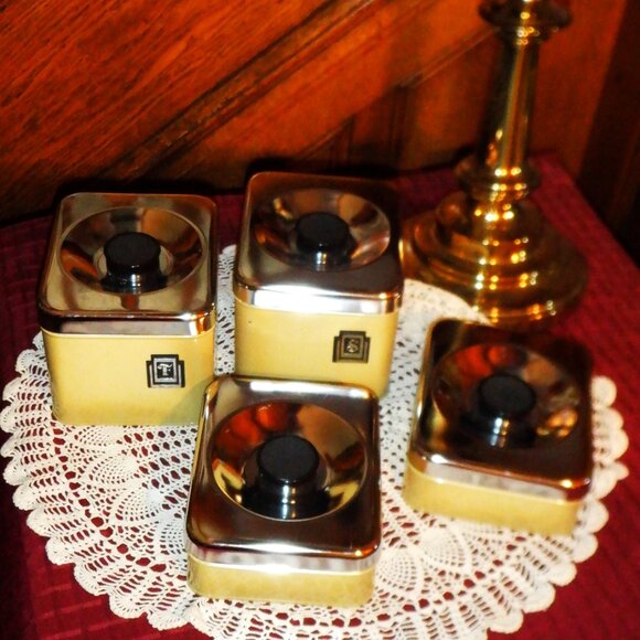 VINTAGE ~~~ Harmony Yellow Metal Stackable CANISTER SET ~ 4 Containers ~~~ - Picture 2 of 2